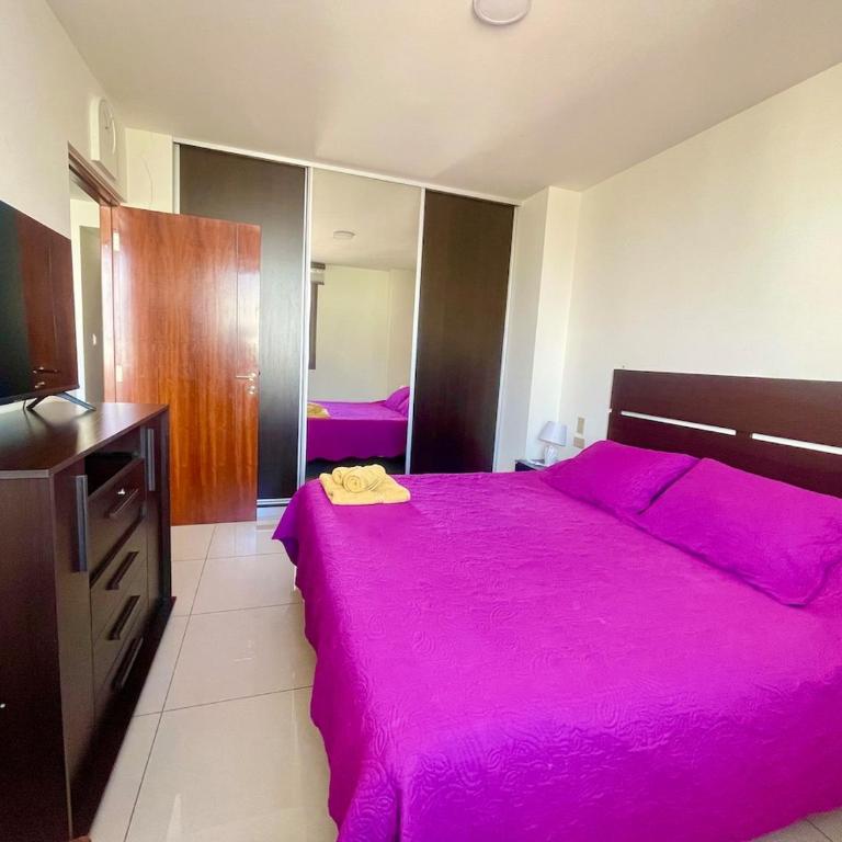 Dpto de lujo en Equipetrol, con piscina - Apartamento de 1 dormitorio - 16