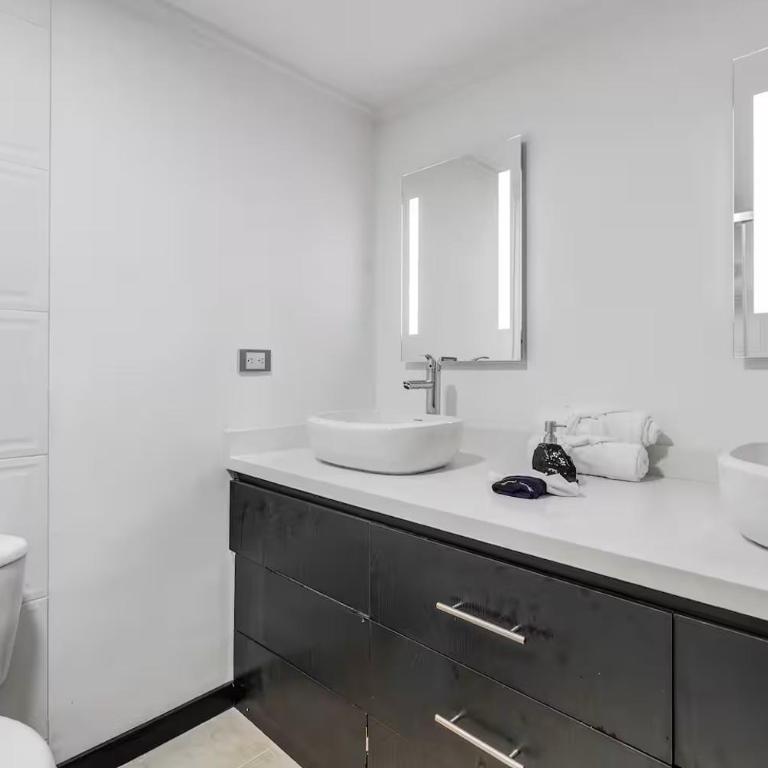 Urban Condo 3bed3bath - Apartamento - 9