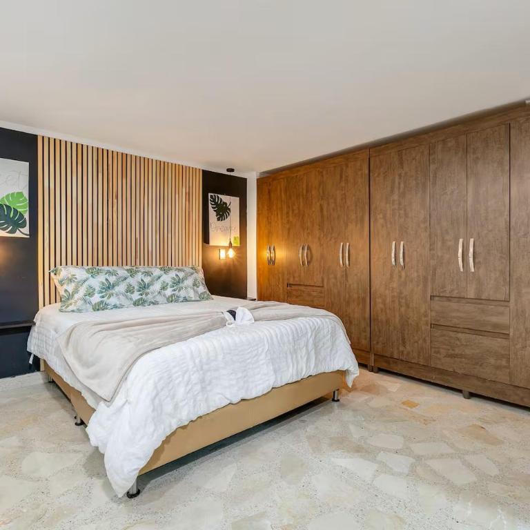 Urban Condo 3bed3bath - Apartamento - 3