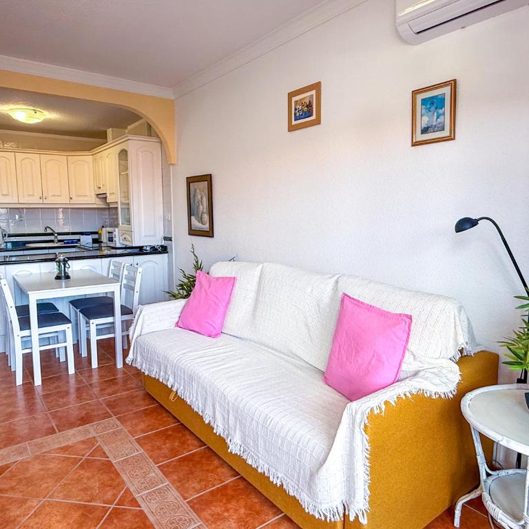 Magnificent Balcon with Sea and Pool View - Apartamento de 1 dormitorio - 12