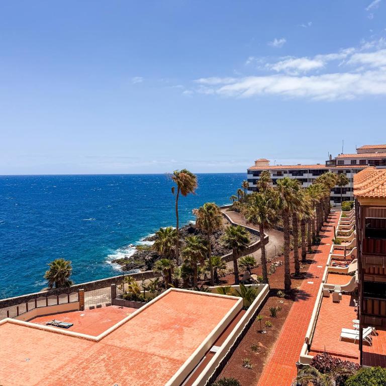 Magnificent Balcon with Sea and Pool View - Apartamento de 1 dormitorio - 1