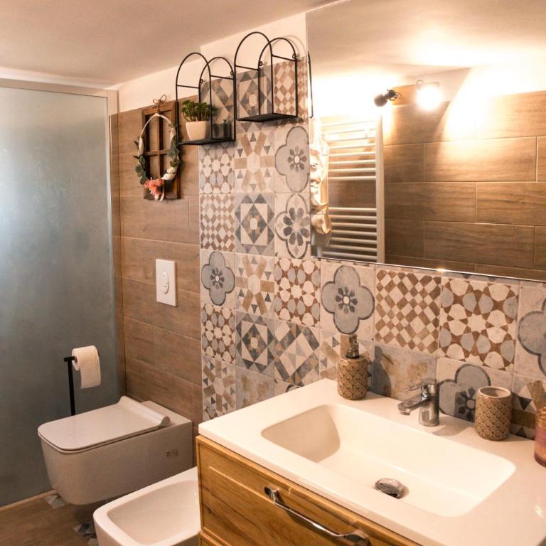 Trulli Mamima - Appartamento Deluxe con 2 Camere da Letto e Vista Giardino - 14