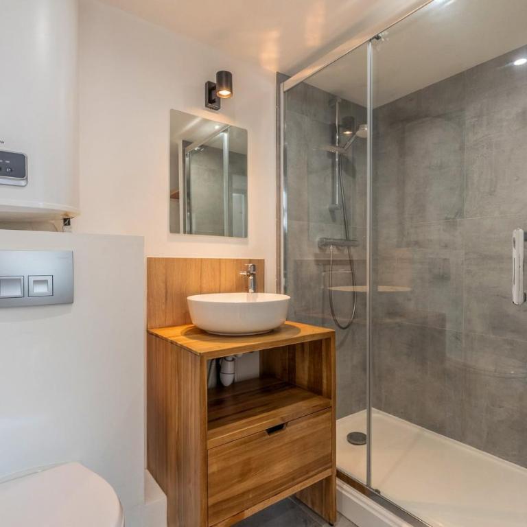 1 bedroom apartment near Catholic University - Appartement 1 Chambre - 10