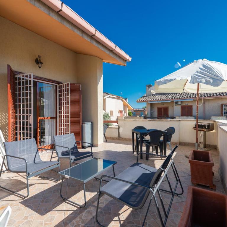 Pit stop in Villa nel Verde a Roma-Aeroporto di Ciampino - Villa con Vista Giardino - 34