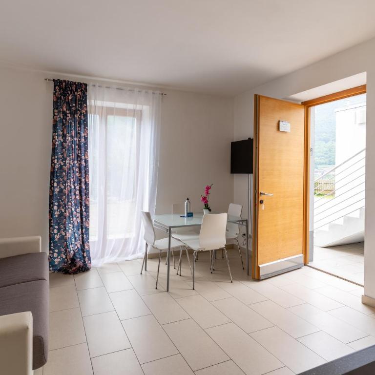 Infinity View Garda Lake con Piscina Panoramica e Vista Lago a Tenno - Appartamento con Vista Giardino - 5