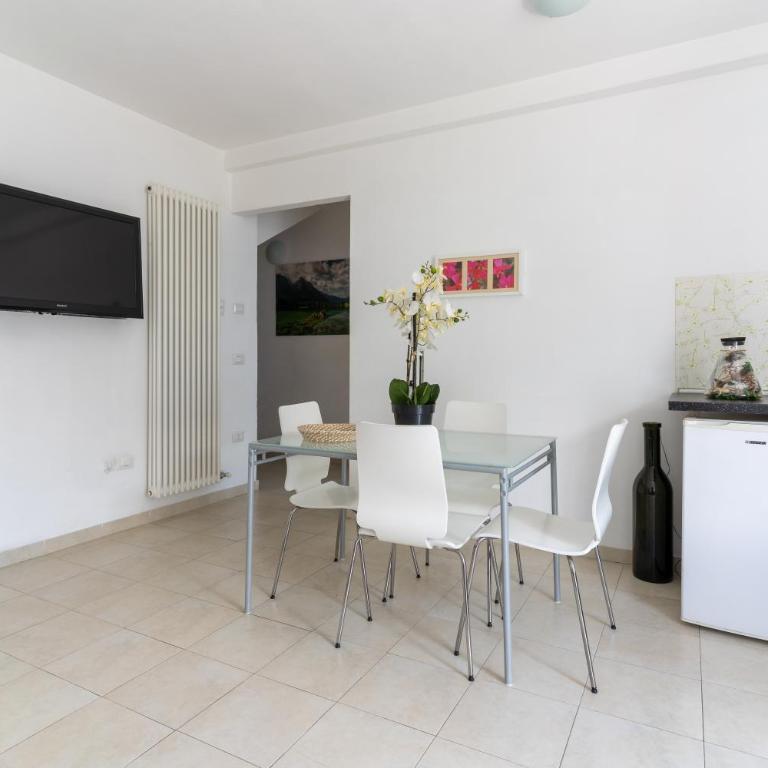 Infinity View Garda Lake con Piscina Panoramica e Vista Lago a Tenno - Appartamento con Balcone - 4