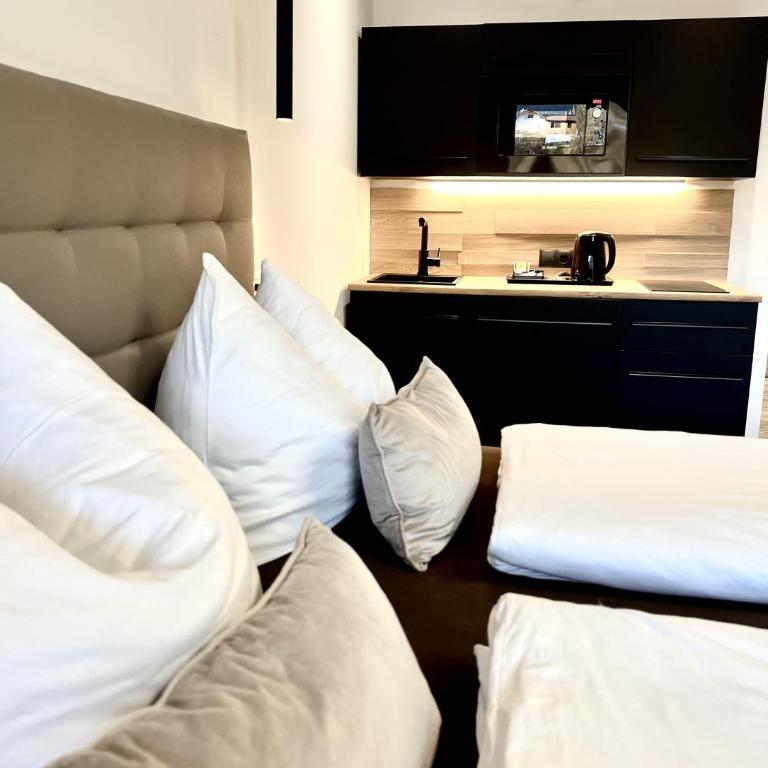 Goldhirsch Aparthotel - Deluxe Studio - 8