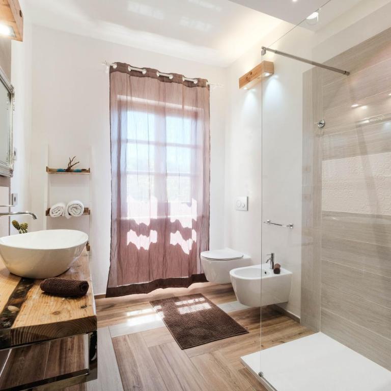 RADICI DI LUNA Exclusive Design - Suite con Vasca Idromassaggio - 9