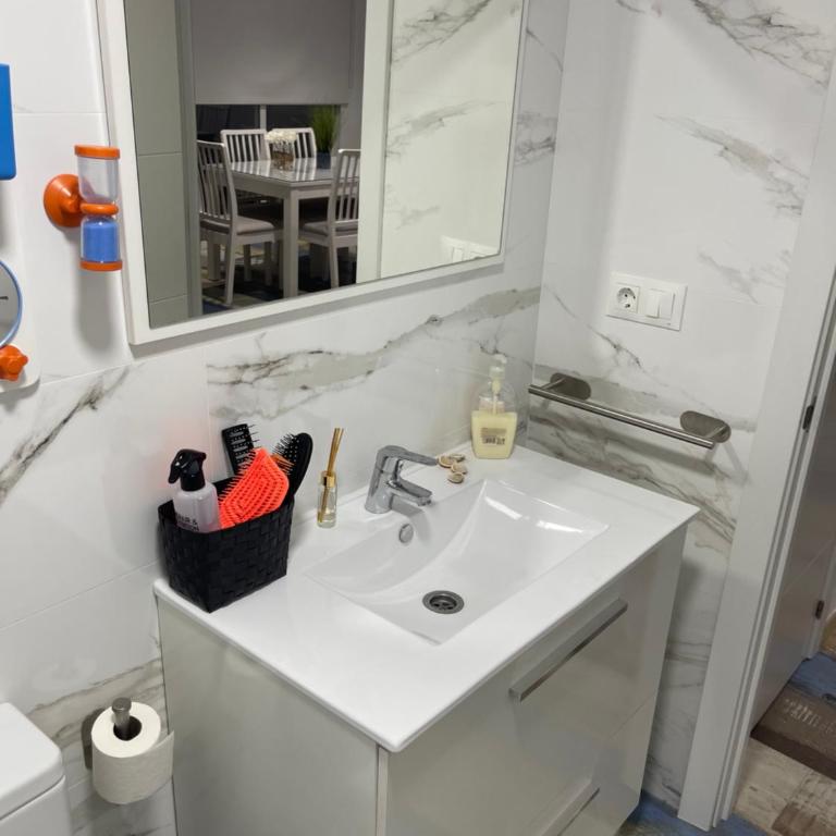 Apartamento Urba Roquetas - One-Bedroom Apartment - 6