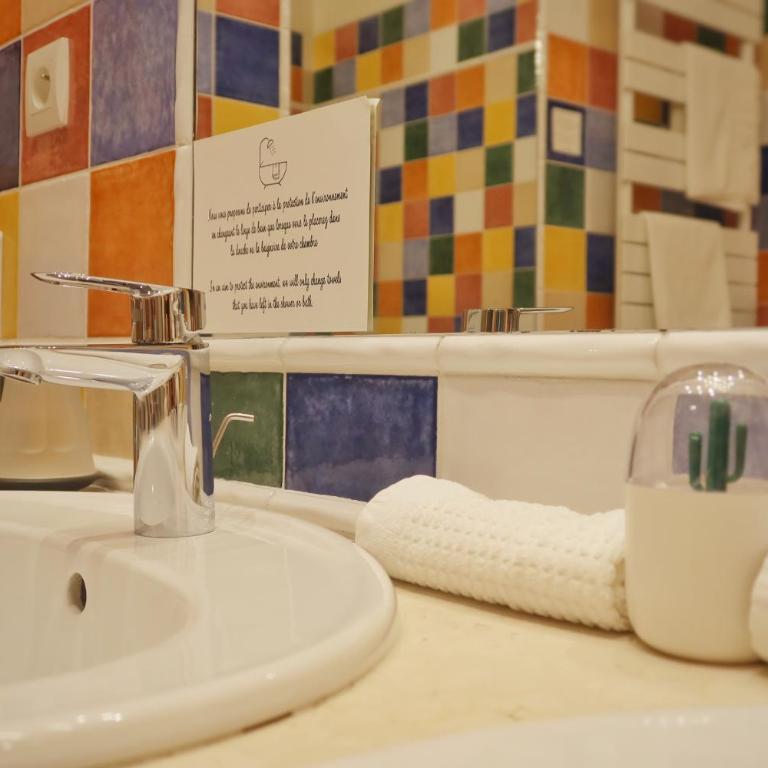 Hotel Spa Azteca Barcelonnette - Großes Dreibettzimmer - 6
