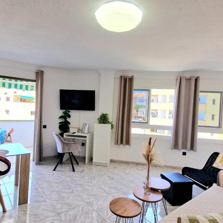 Dúplex Penthouse Los Cristianos Beach - Apartamento de 2 dormitorios - 13