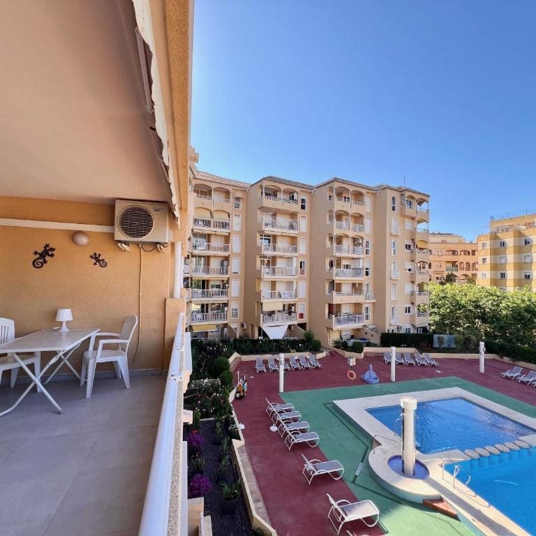 Apartamento en Apolo 7 reformado - Inmodream Calpe - Apartamento con vistas a la piscina - 1