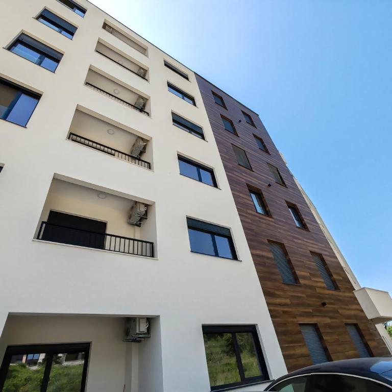 Walnut Apartment in Tre Group - One-Bedroom Apartment - 22