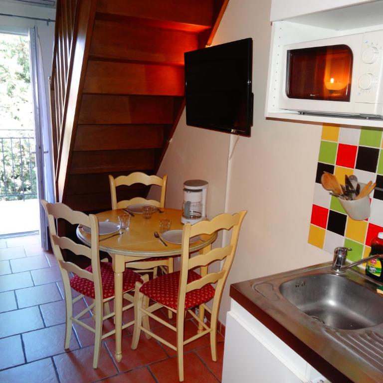 Appart'Hotel Festival Sud Aqua - Avignon TGV - Appartement en Duplex - 21