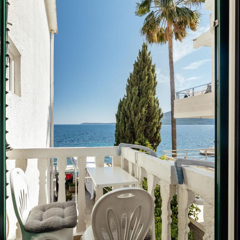 Galija - Deluxe Double Room with Balcony - 7