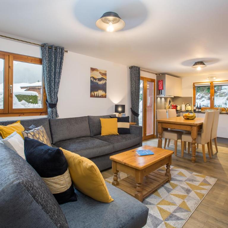 Simply Morzine - Apartment des Montagnes - Superior Apartment - 4