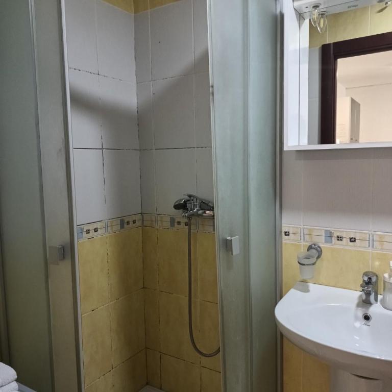 Location Apartments - Superior Apartment - 11