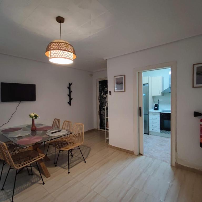 Apartamento al lado de la playa Malvarrosa - Apartamento - Planta baja - 32