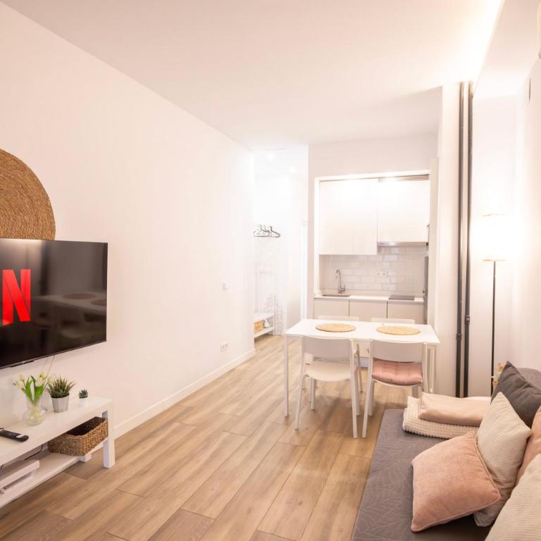 Apartamentos corazón de Chamberí - Triple Room - 4