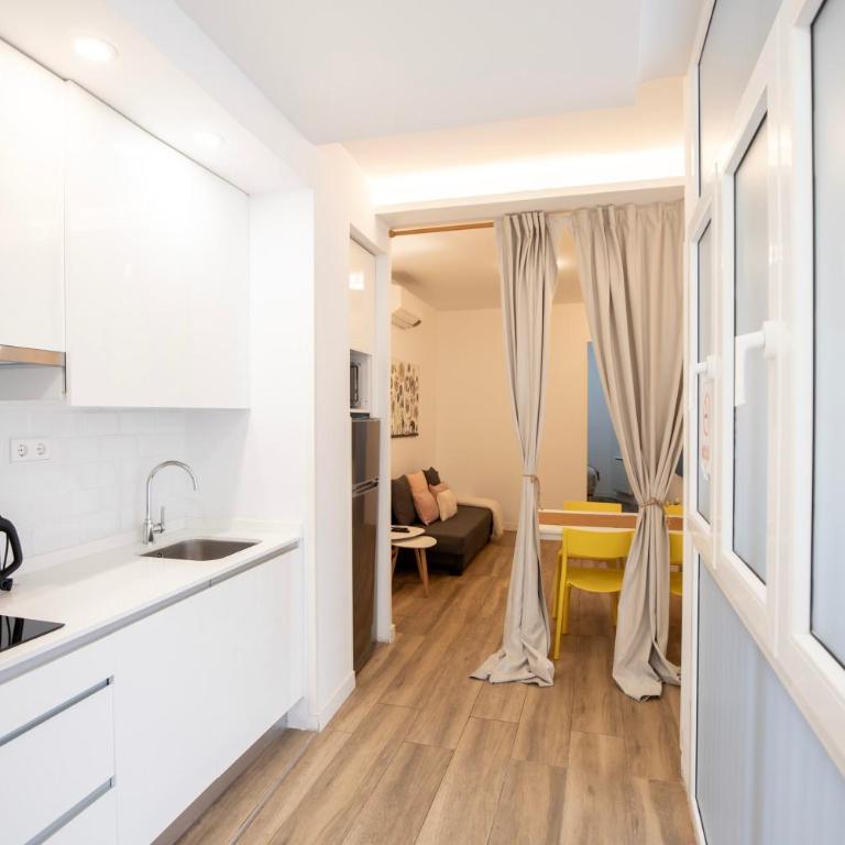 Apartamentos corazón de Chamberí - Basic Triple Room - 5