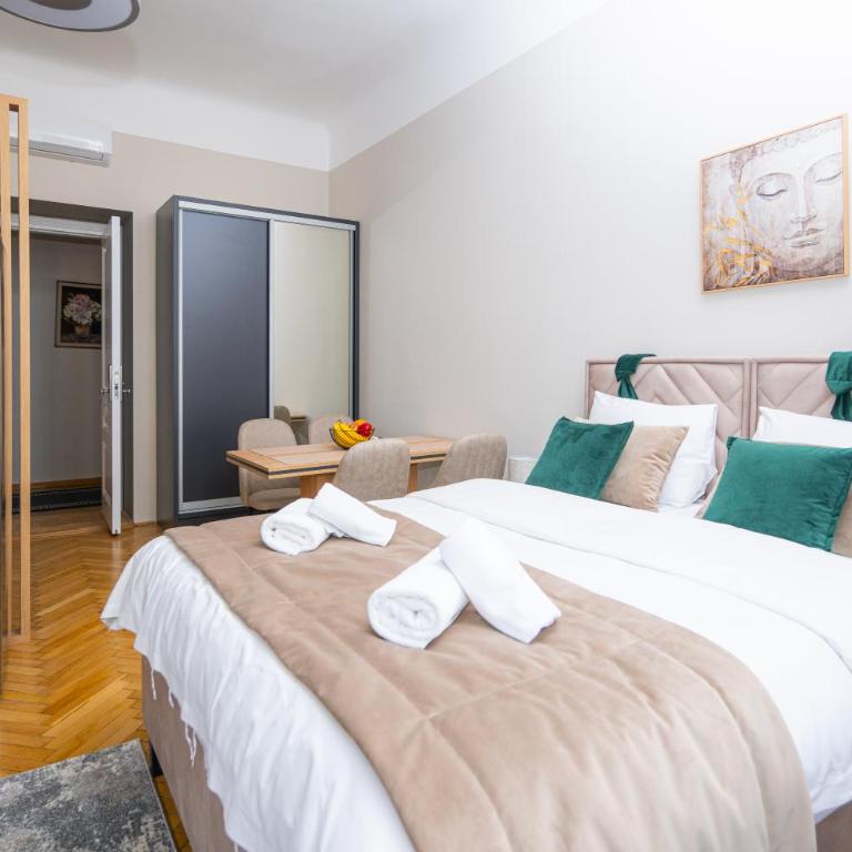 Titova Street Design Triplex - Three-Bedroom Apartment - 16