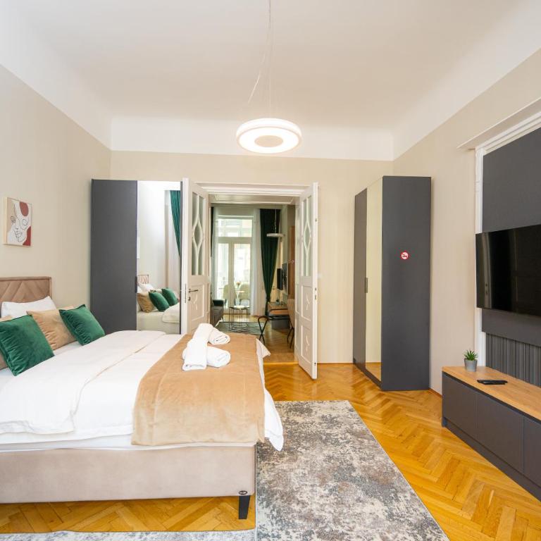 Titova Street Design Triplex - Three-Bedroom Apartment - 31