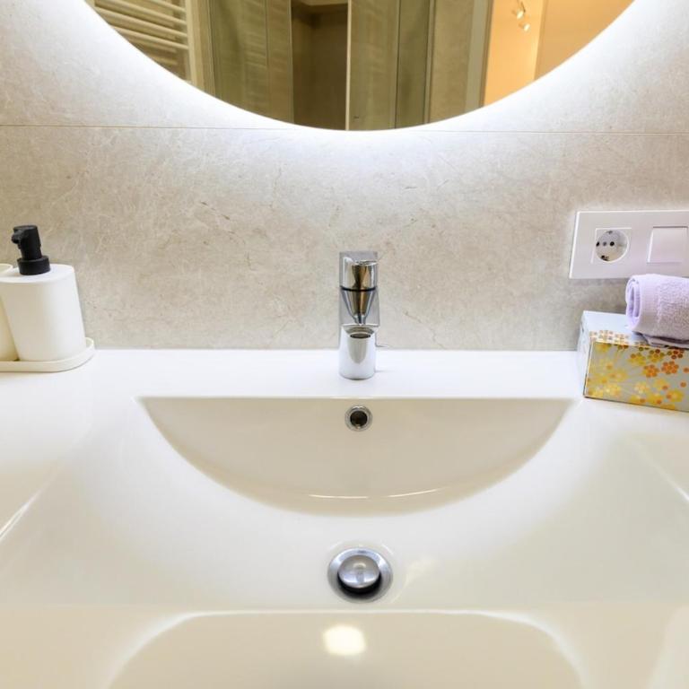 1 bedroom apartment in the center of Madrid Temporary GDO41 - Apartamento de 1 dormitorio - 33