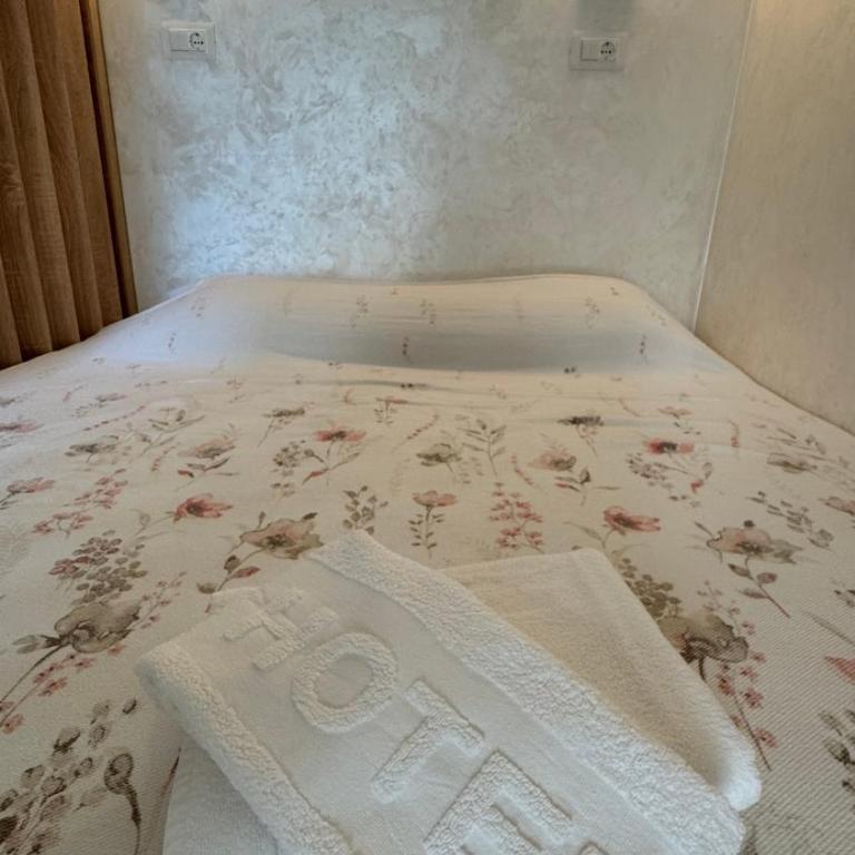 Studio 7-Budva - One-Bedroom Apartment - 14