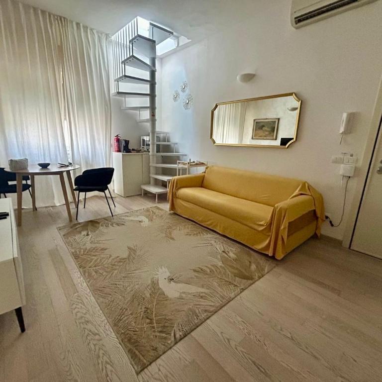 ROOFTOP-MarinaCentro-Unique-Beach-Fun-Smart-LoveApt-Train-Park - Appartamento con 1 Camera da Letto - 30