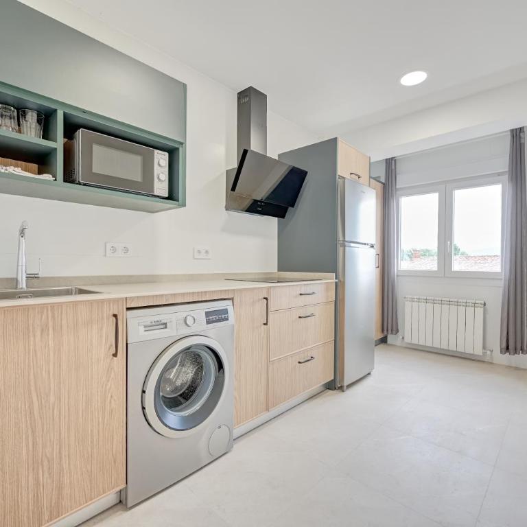 El Sol by Clabao - Three-Bedroom Apartment - 10