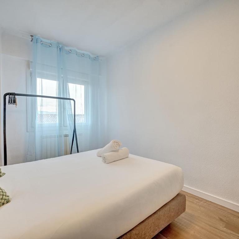 El Sol by Clabao - Three-Bedroom Apartment - 16