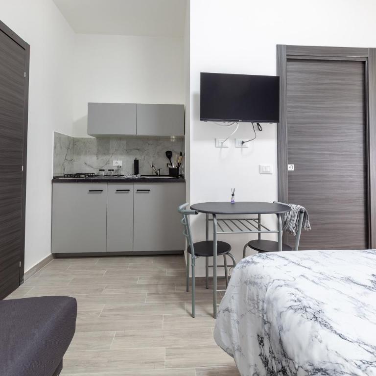 4 Rooms - Camera Tripla - 2