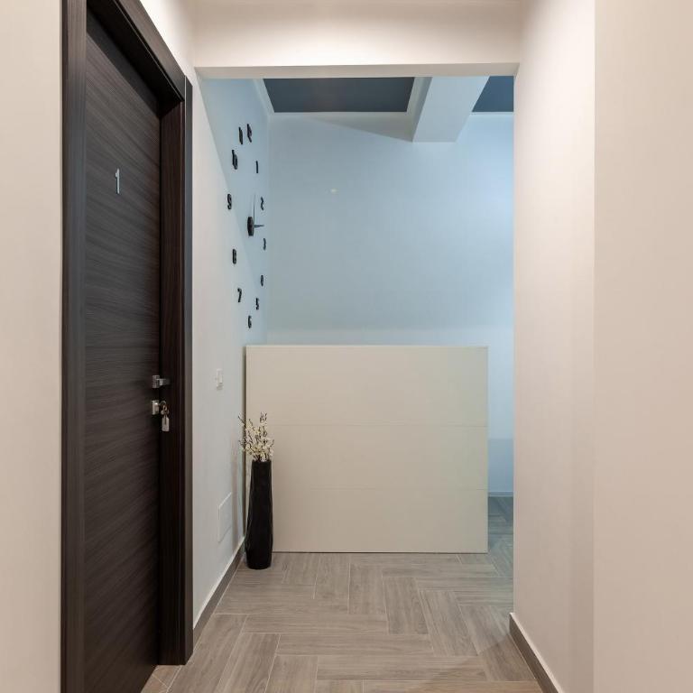 4 Rooms - Camera Tripla - 5