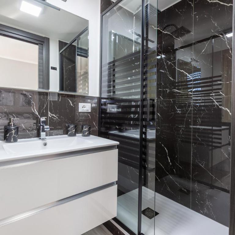 4 Rooms - Camera Matrimoniale - 18