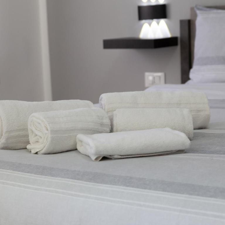 4 Rooms - Camera Matrimoniale con Balcone - 5