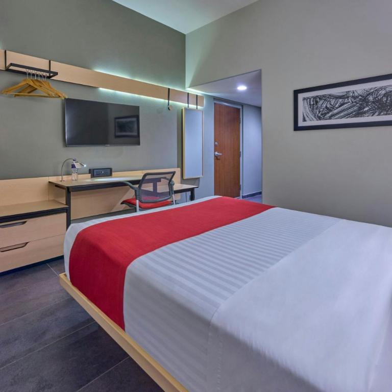 City Express by Marriott La Paz - Habitación con cama grande - 2