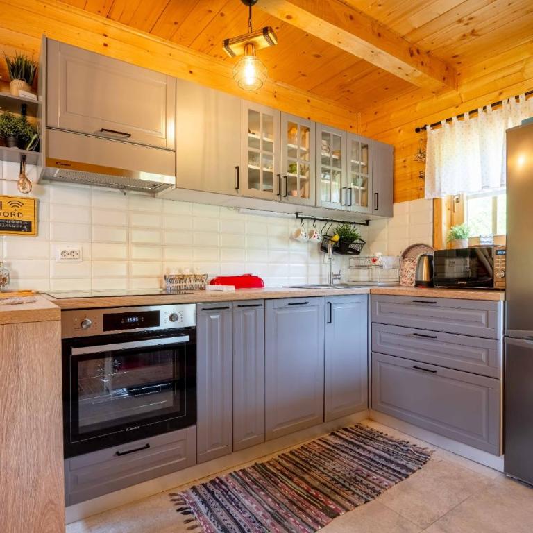 Anna's Mountain House - Koliba sa 2 Spavaće Sobe - 8