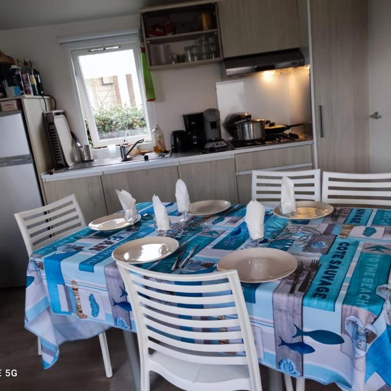 Mobil home Le castellas - Mobile Home - 4