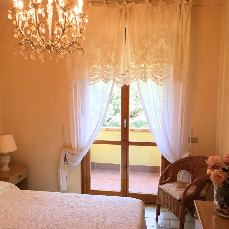 Casetta in Versilia - Appartamento con 2 Camere da Letto e Balcone - 5