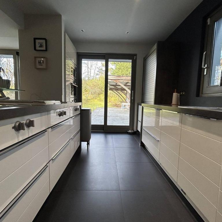 LaMaisonBlanche - Villa - 6