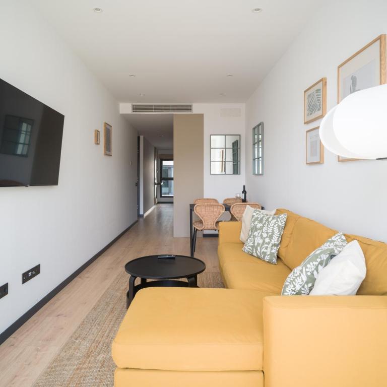 Gran apartamento cerca de playa Las Canteras con gimnasio A3B - Apartamento de 2 dormitorios - 3