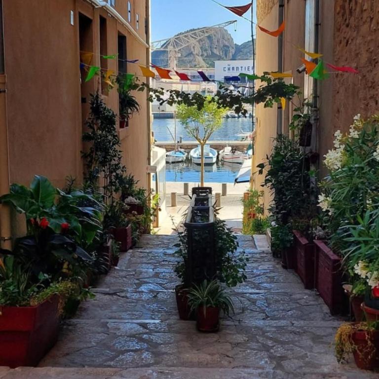 Parenthèse méditerranéenne - vue mer & terrasse - Appartamento con 2 Camere da Letto, Balcone e Vista mare - 23
