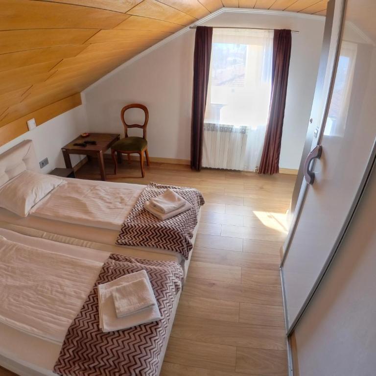 ĆIRO HOTEL -free parking - Deluks Soba sa Bračnim Krevetom (King-size) - 30