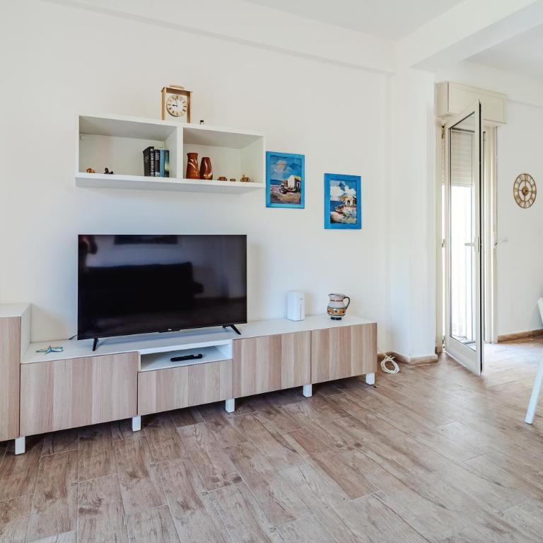 Charming Holiday Home in Palermo - Two-Bedroom House - 10