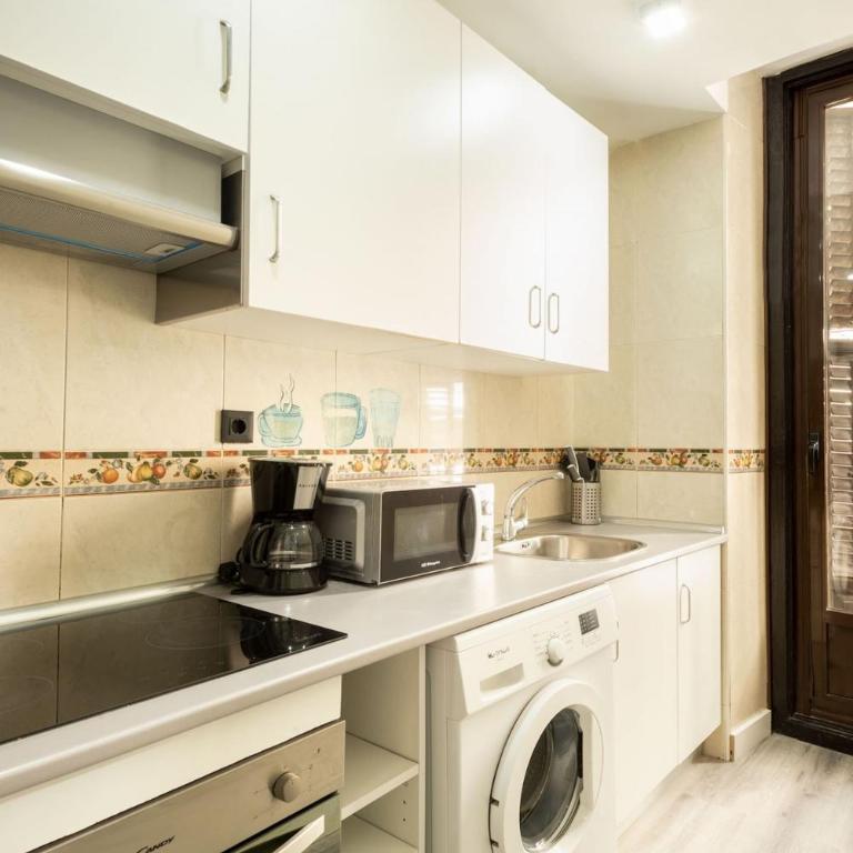 Apartamentos Day Madrid GRAN VIA I - Apartamento de 3 dormitorios Premium - 3