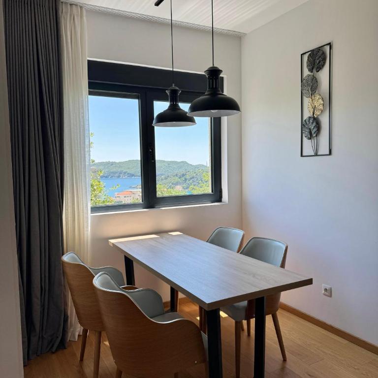 Bečići Relax Apartments - One-Bedroom Apartment - 3