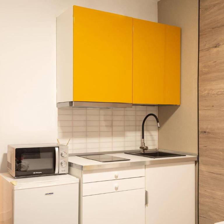 Apartamentos Day Madrid GRAN VIA I - Habitación Doble Deluxe - 2