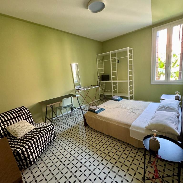 The trainmans apartment - Two-Bedroom Apartment - 10