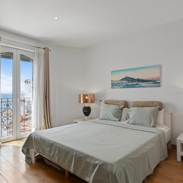 Puerto Banus, Marbella, Penthouse Apartment, Near Golf - Apartamento - 10