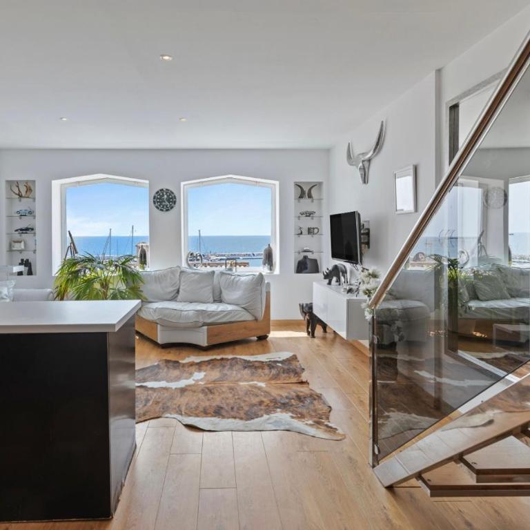 Puerto Banus, Marbella, Penthouse Apartment, Near Golf - Apartamento - 5